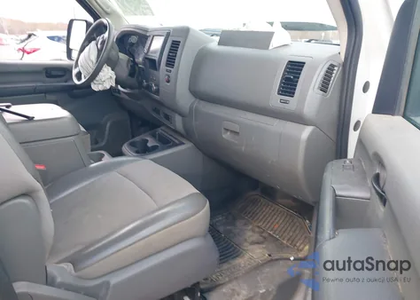 2020 Nissan Nv Cargo Nv2500 Hd Sv Standard Roof V6 z USA, uszkodzony, nr VIN 1N6BF0KY0LN806130